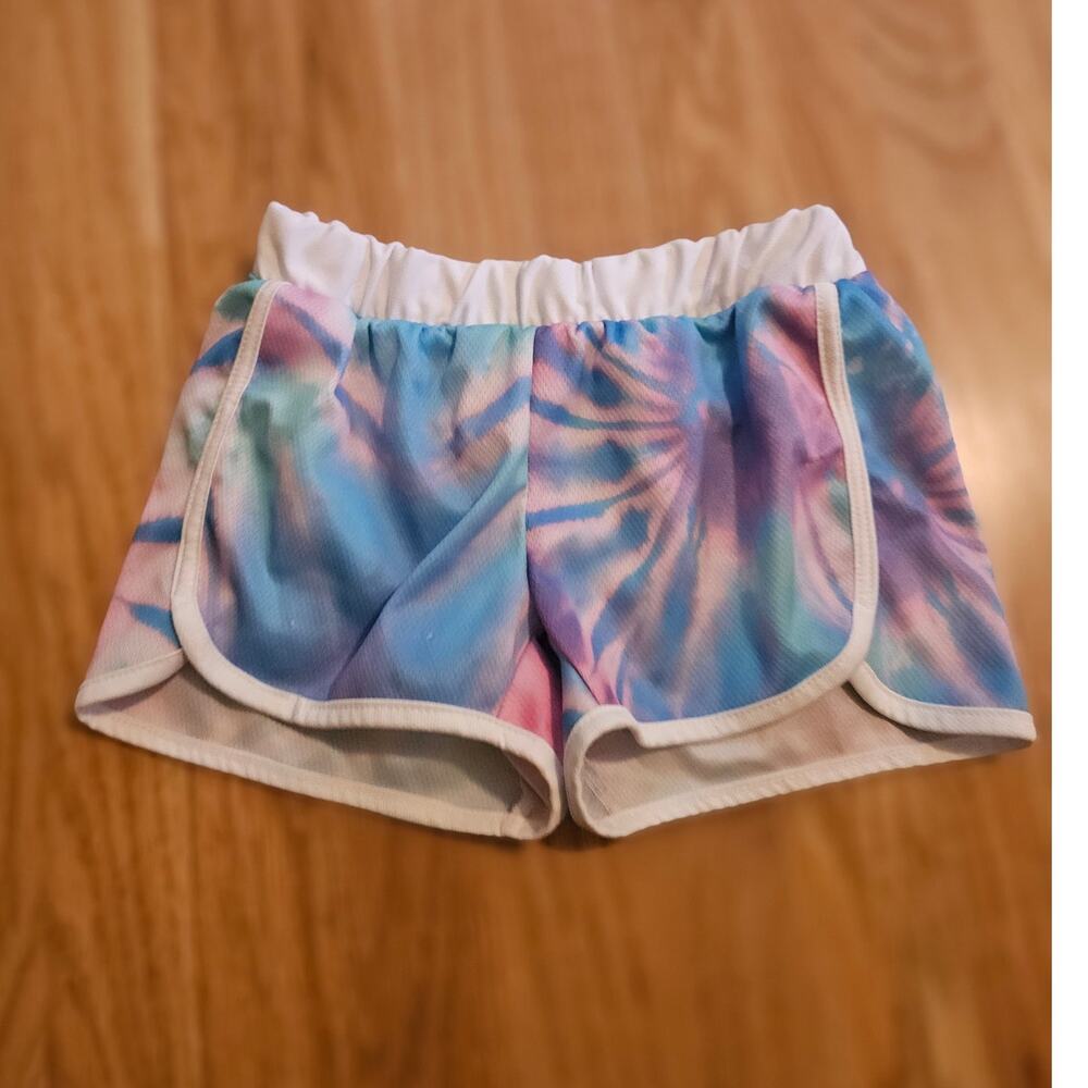 Urban Smalls Psychedelic Print Shorts 8Y – Perfect for Active Kids!